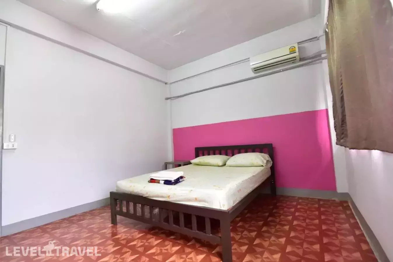 Friend House (Adults Only 18+)