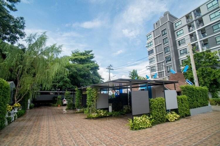 Kurina Hotel