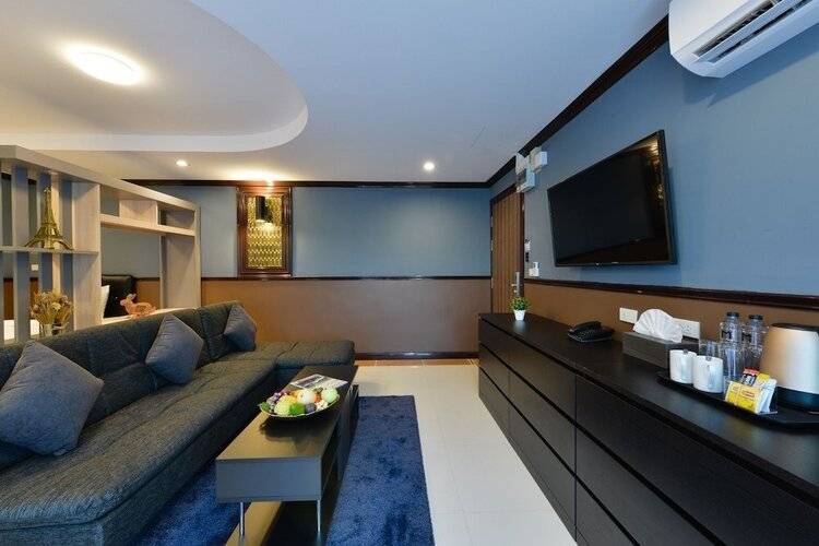 Media Hotel & Residence