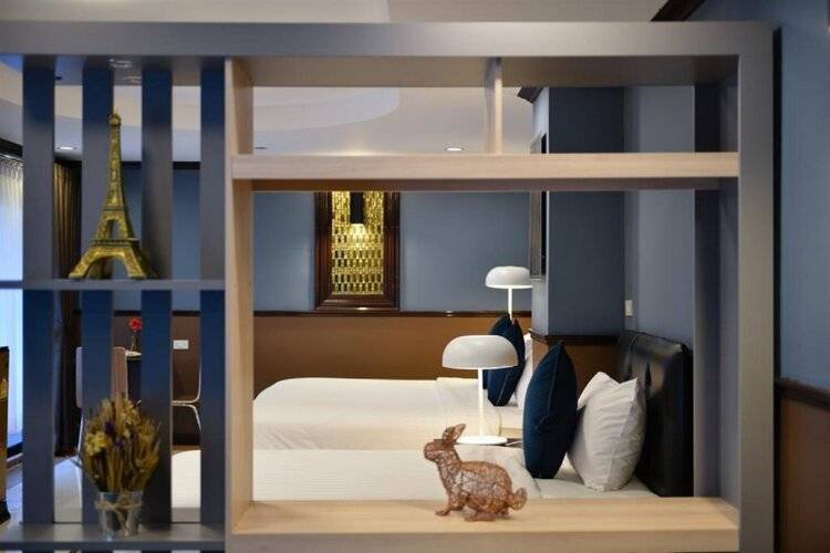 Media Hotel & Residence