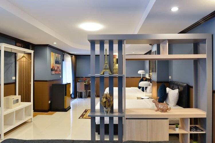 Media Hotel & Residence