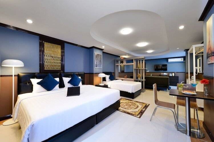 Media Hotel & Residence