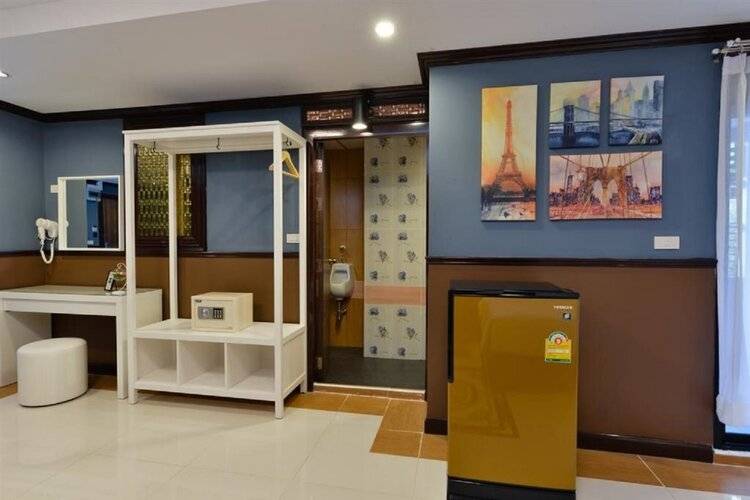 Media Hotel & Residence