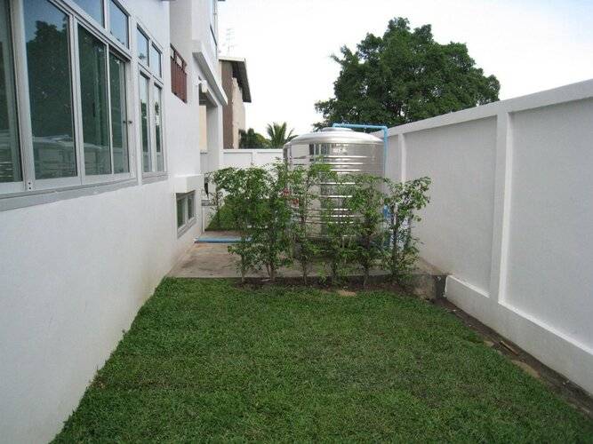 The Meet Green Apartment
