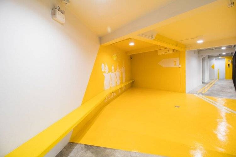 Yaks House Hostel
