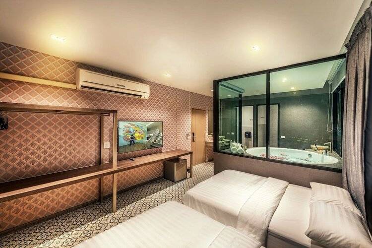 Happy Station Hostel