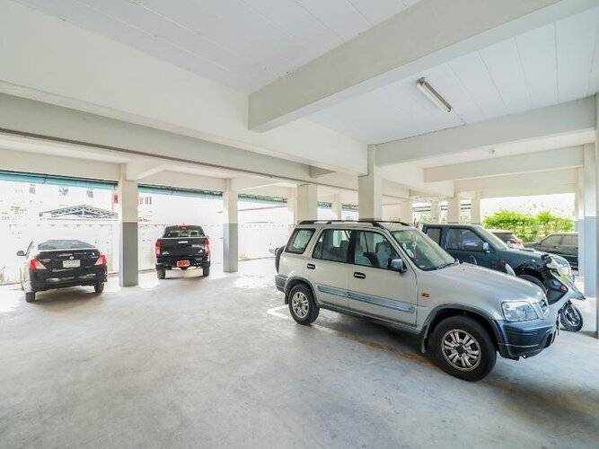 OYO 117 King One Suvarnabhumi Hotel