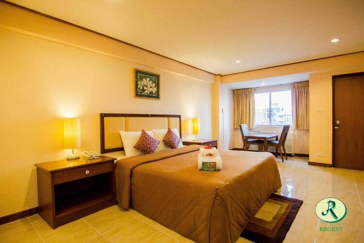 Regent Ramkhamhaeng and Apartment