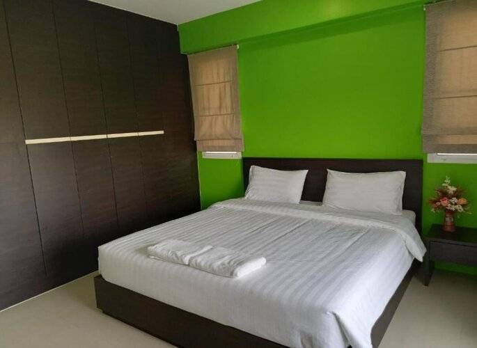 Ruan Plaisoi Apartment