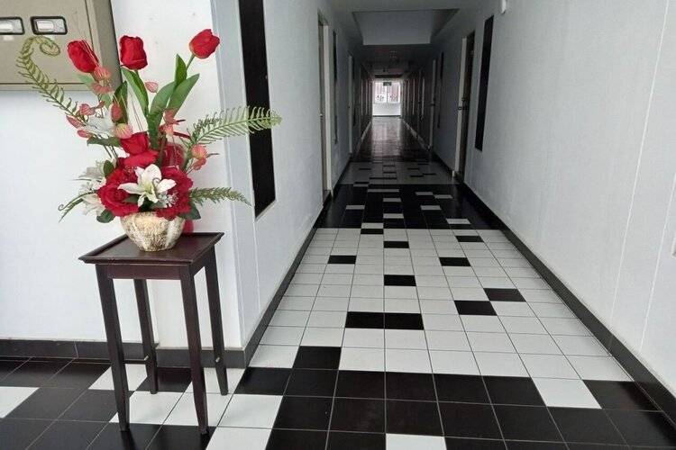 Ruan Plaisoi Apartment