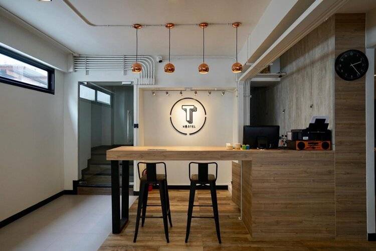 T Hostel at Victory Monument