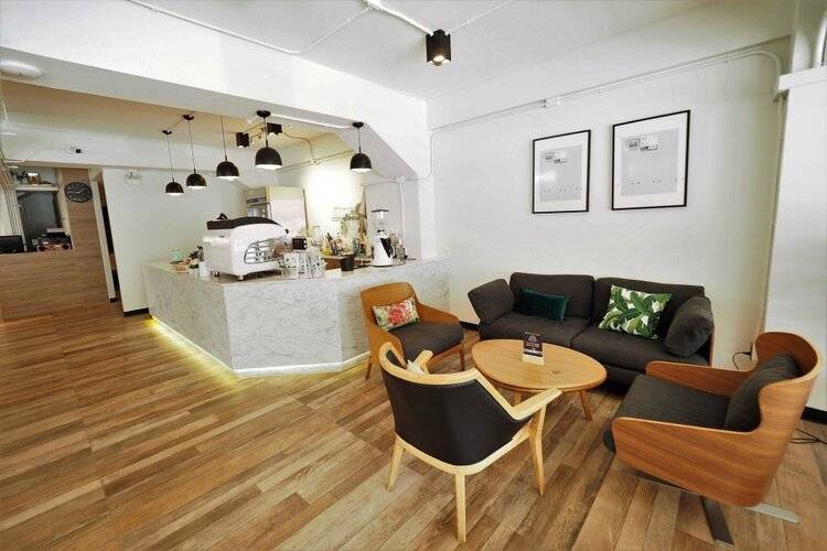 T Hostel at Victory Monument