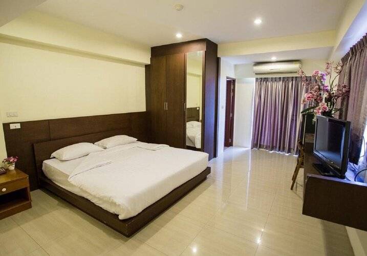 The Loft Resort Bangkok