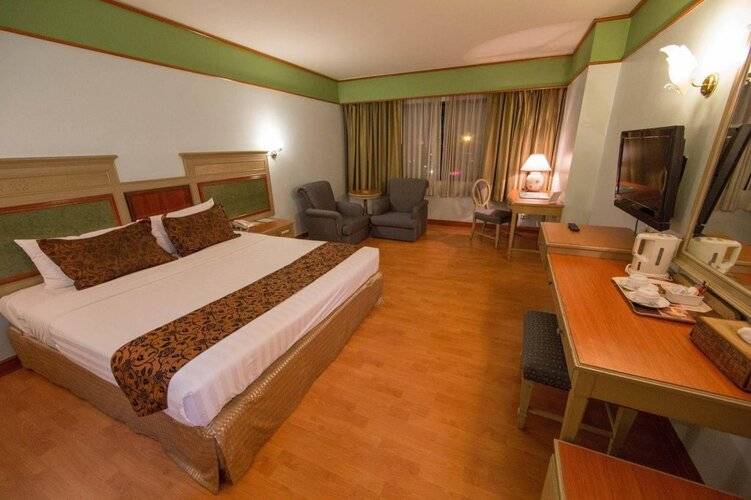 Town In Town Hotel Bangkok