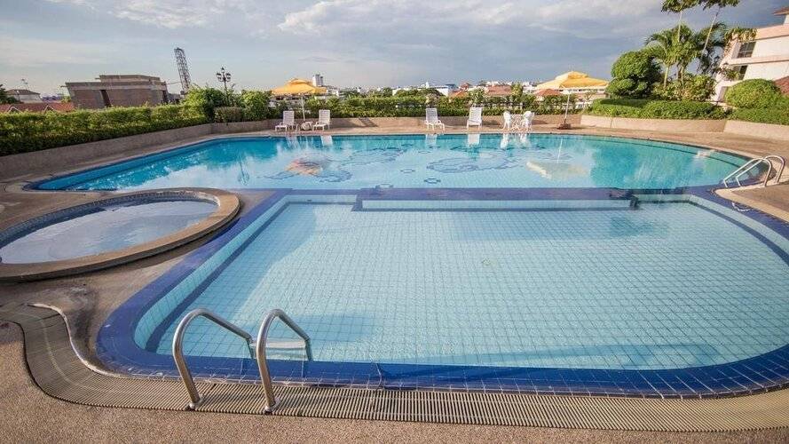 Town In Town Hotel Bangkok