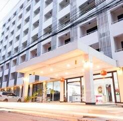 $item['hotel']['name']