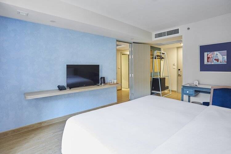 56 Surawong Hotel and Residence