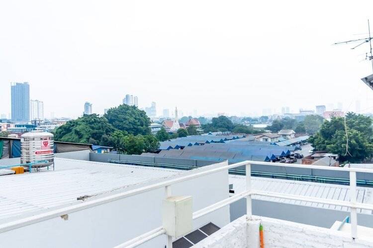 Ze Residence Bang Aor
