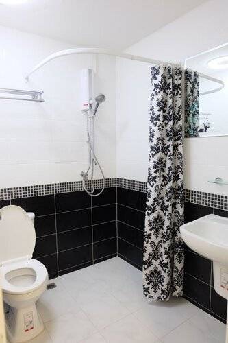 Aree Art Residence