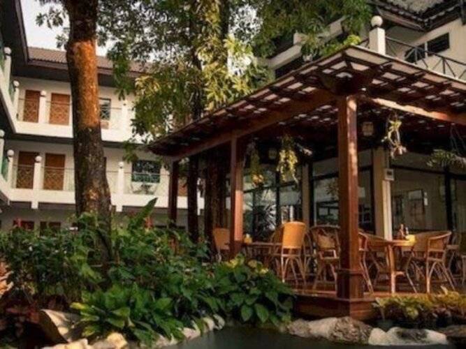 Charlie House Pinklao