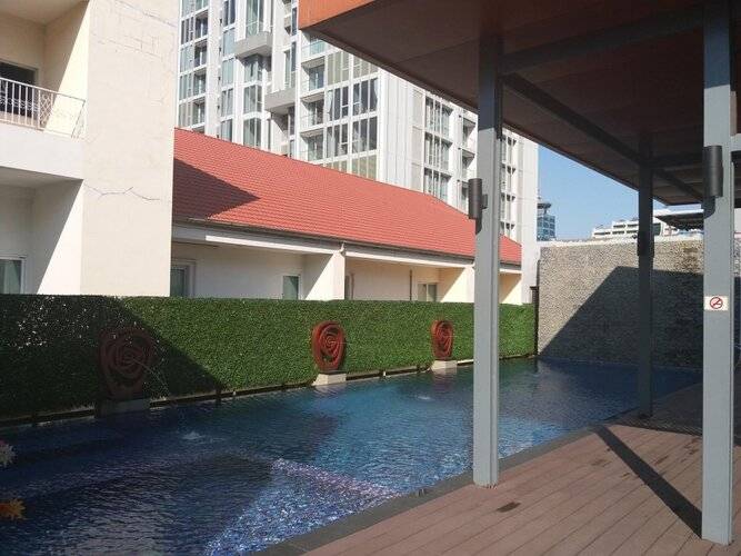 Dazzle Residence