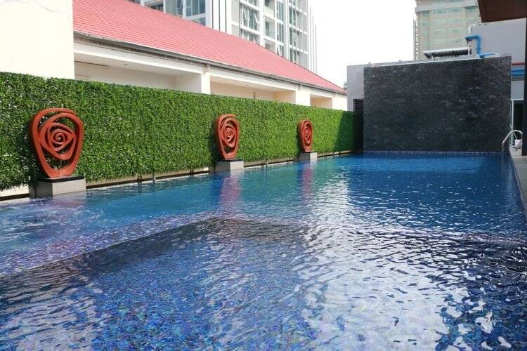 Dazzle Residence
