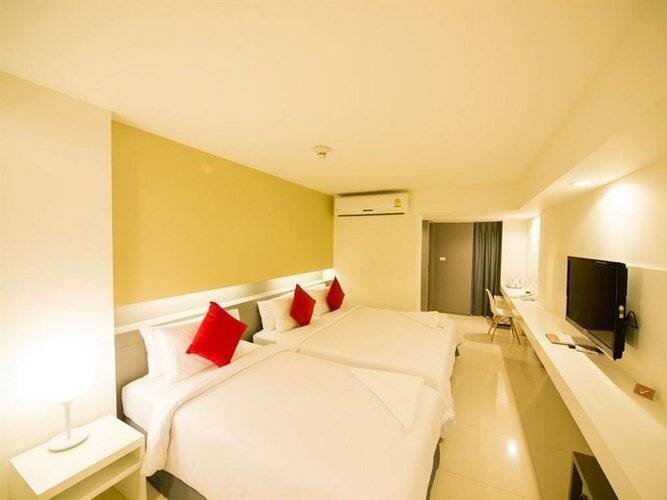 Myhotel CMYK Ratchada