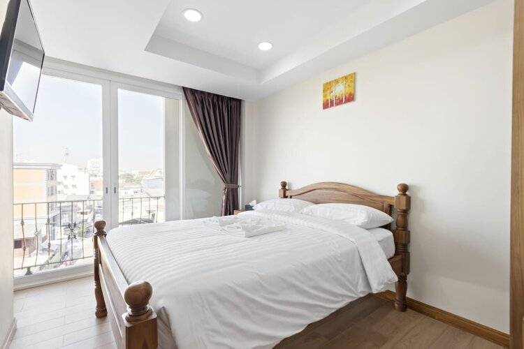 Royale 8 Ville
