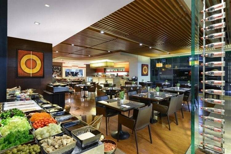 Sathorn Vista, Bangkok - Marriott Executive Apartments Bangkok