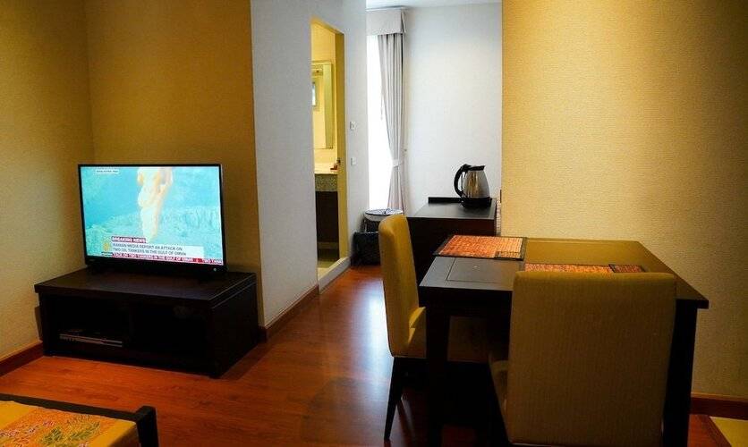 Siam Bright Suite