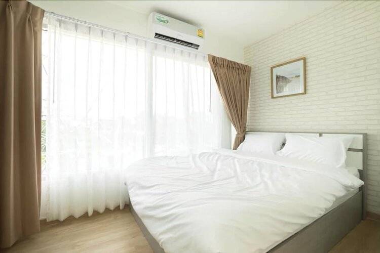 The Lux Ladprao 10