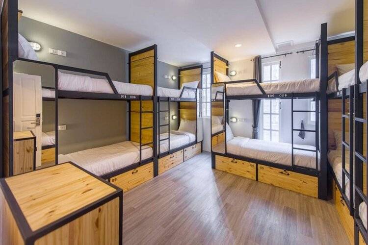 X9Hostel