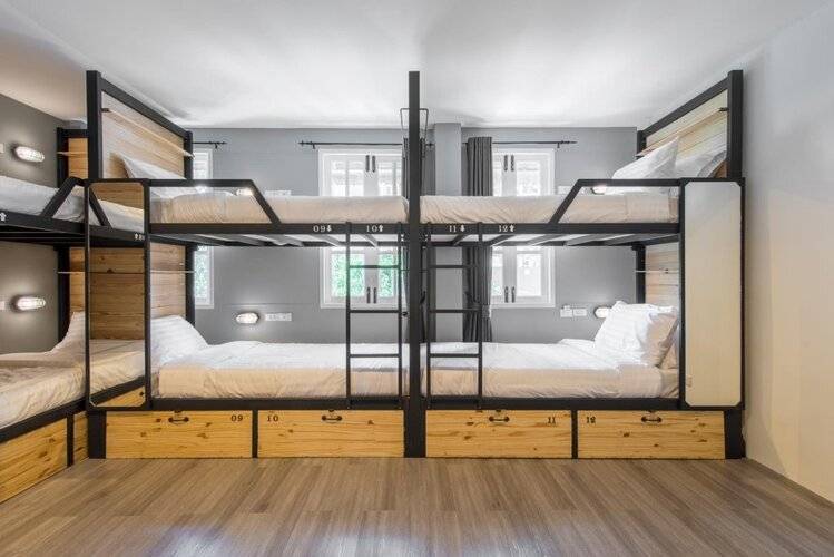 X9Hostel