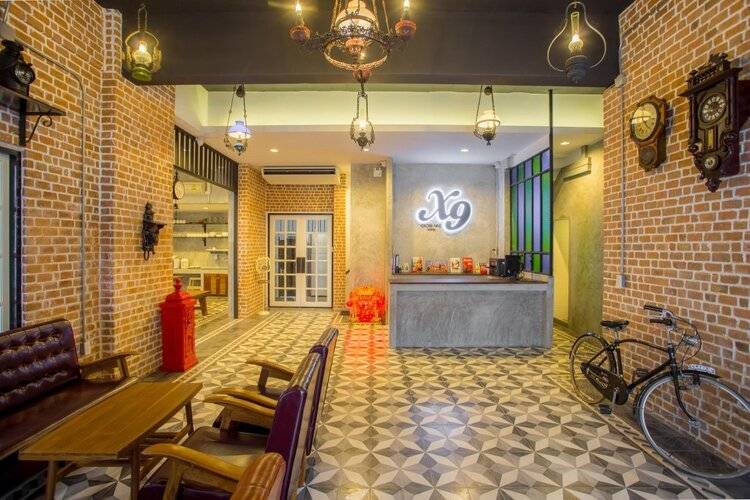 X9Hostel