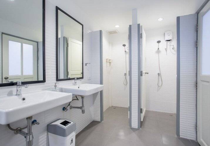 X9Hostel
