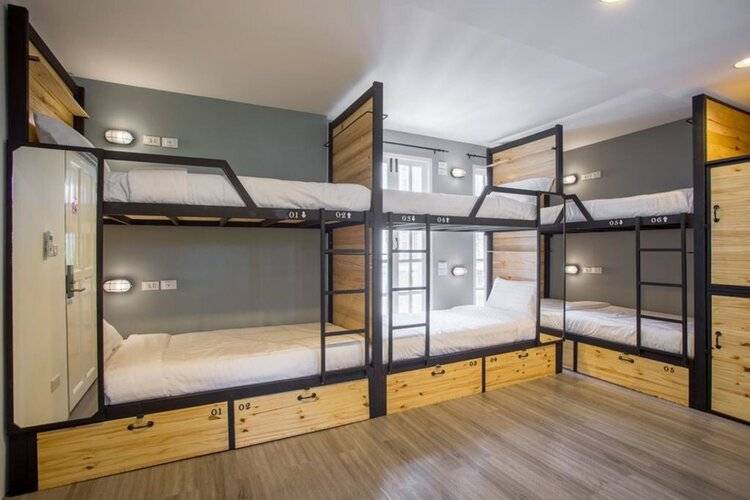 X9Hostel