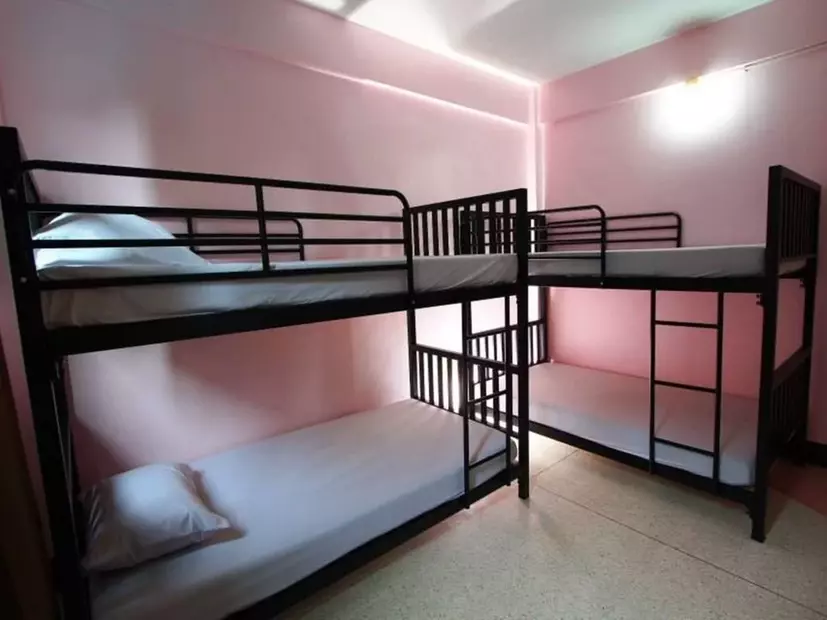 Baan Nampetch Hostel
