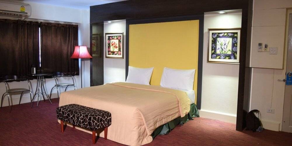 The Canal Hotel