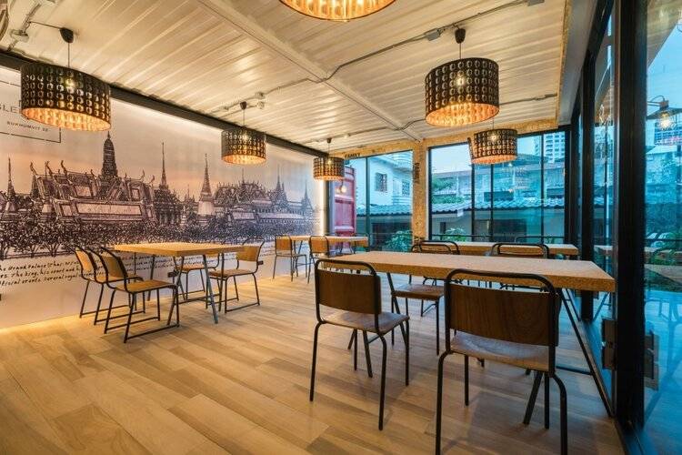 Sleep Box Sukhumvit 22