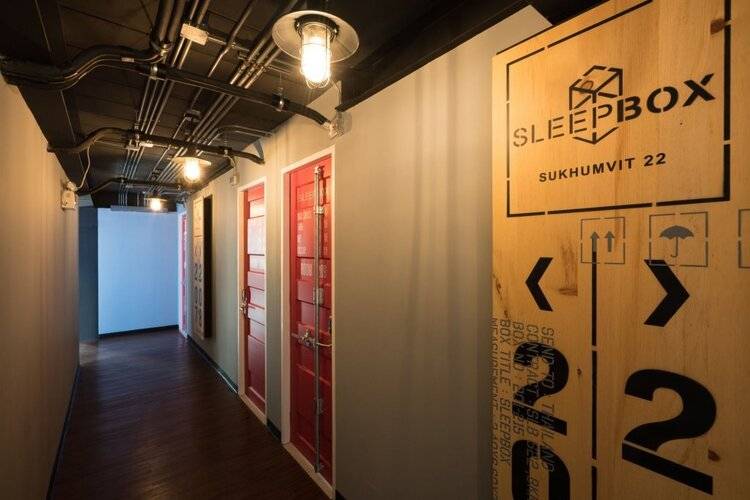Sleep Box Sukhumvit 22