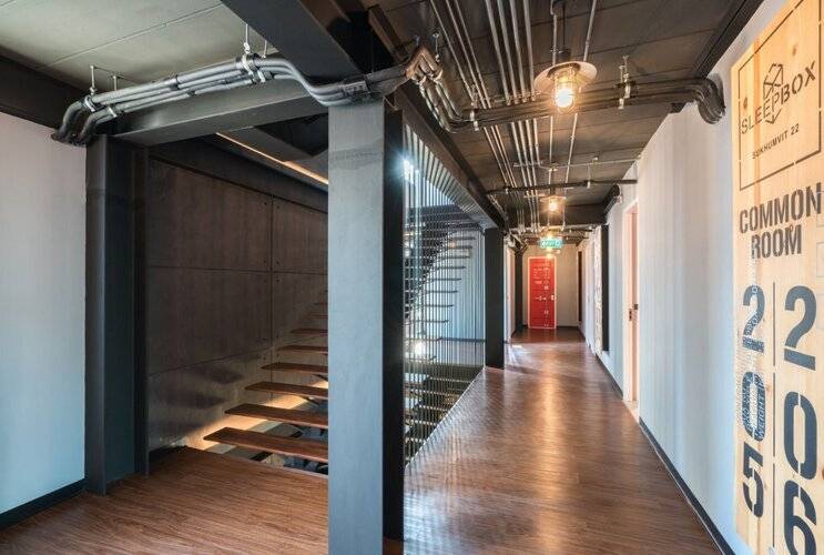 Sleep Box Sukhumvit 22