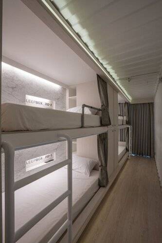 Sleep Box Sukhumvit 22