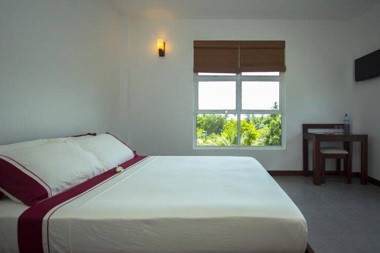Ariston Dhangethi Inn