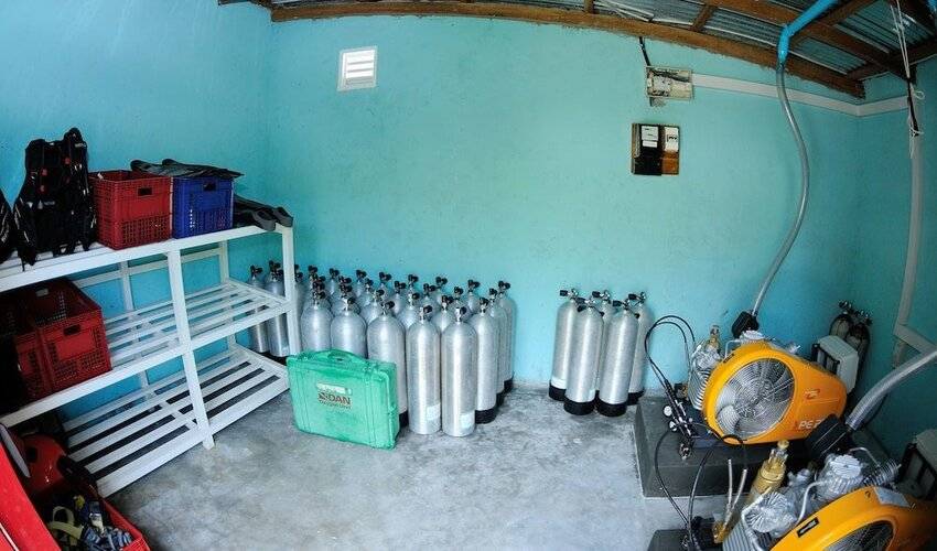 Ariston Dhangethi Inn