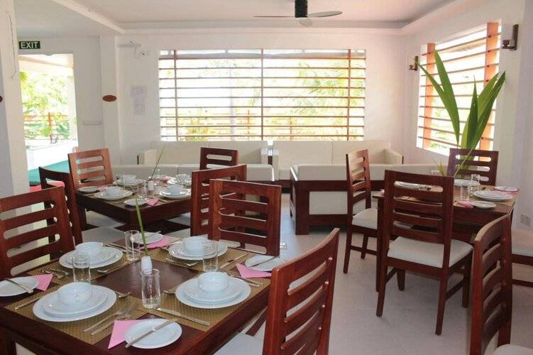 Ariston Dhangethi Inn