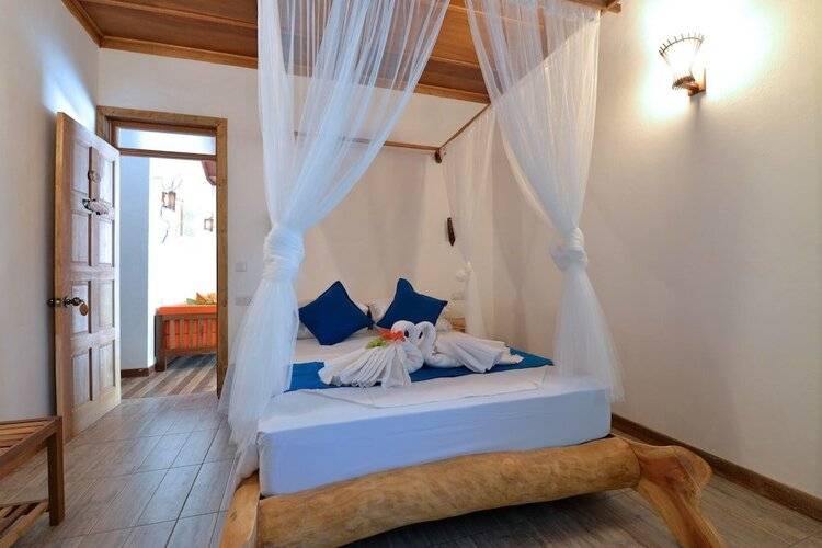 Eden BAANI Lodge