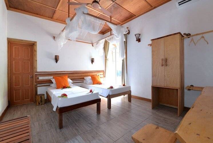 Eden BAANI Lodge