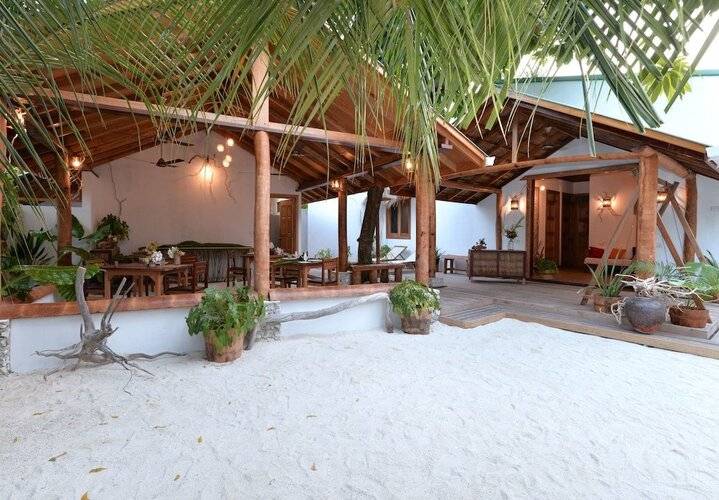 Eden BAANI Lodge