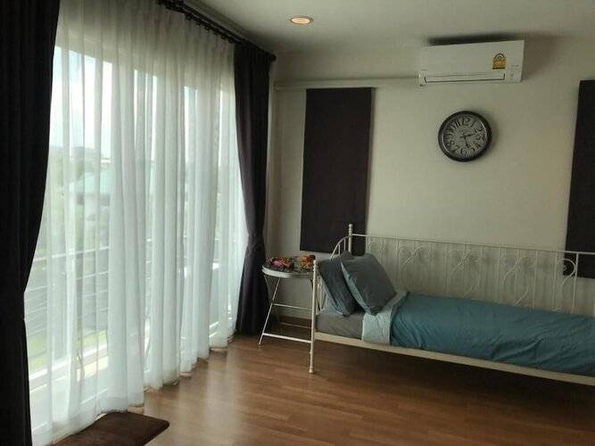 Autta House