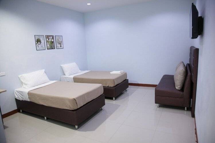 Friend's House Resort
